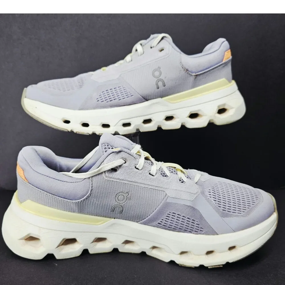 Oncloud Women 9.5 Comfy footwear